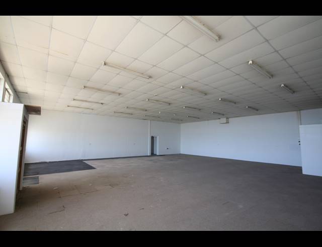 436M² OFFICE TO LET IN WOODSTOCK